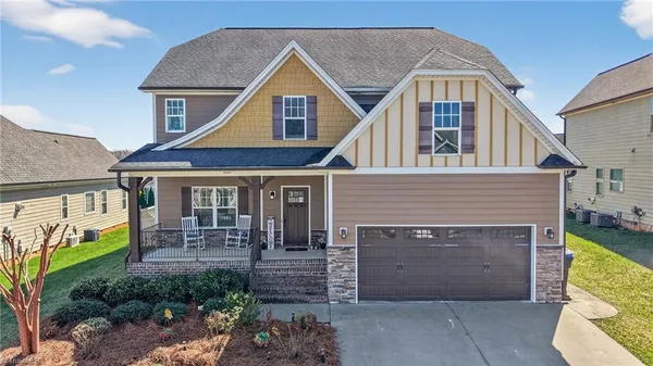 $469,900 | 3439 Grandview Crossing Lane, Pfafftown, NC 27040