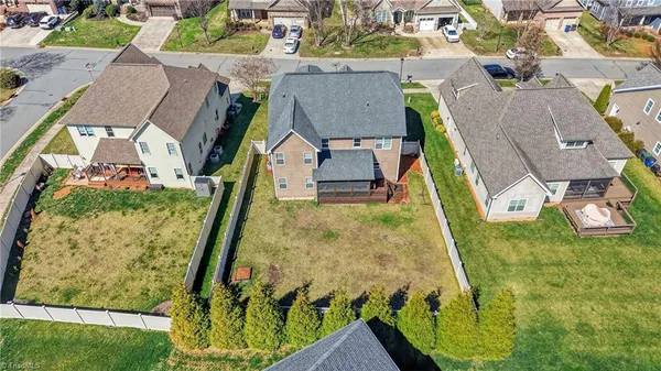 $469,900 | 3439 Grandview Crossing Lane, Pfafftown, NC 27040