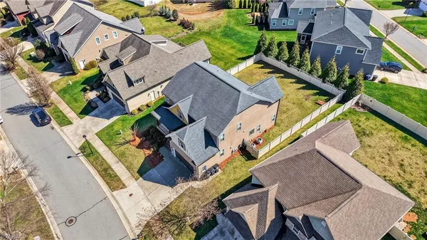 $469,900 | 3439 Grandview Crossing Lane, Pfafftown, NC 27040