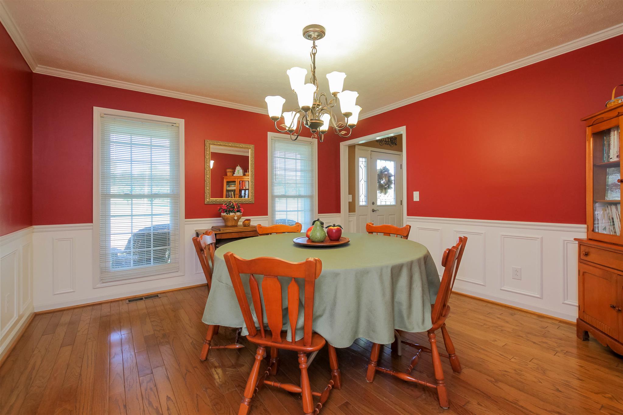 408 Ranch Road Portland, TN 37148 - Photo 7 of 29 Dining room is located right off the kitchen for easy entertaining.