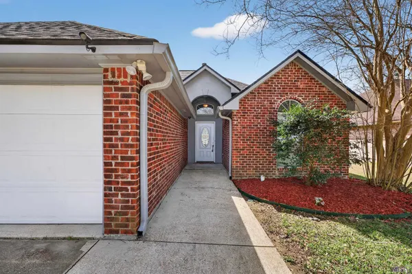 $264,500 | 16366 Somersby Avenue, Baton Rouge, LA 70817