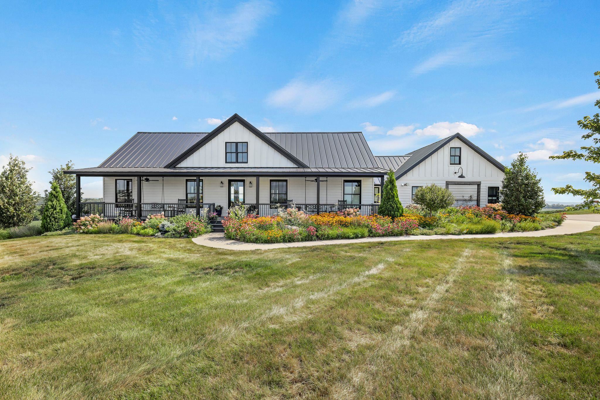 N7738 Panorama Road Belleville, WI 53508 - Photo 1 of 67 Gallery Image 1