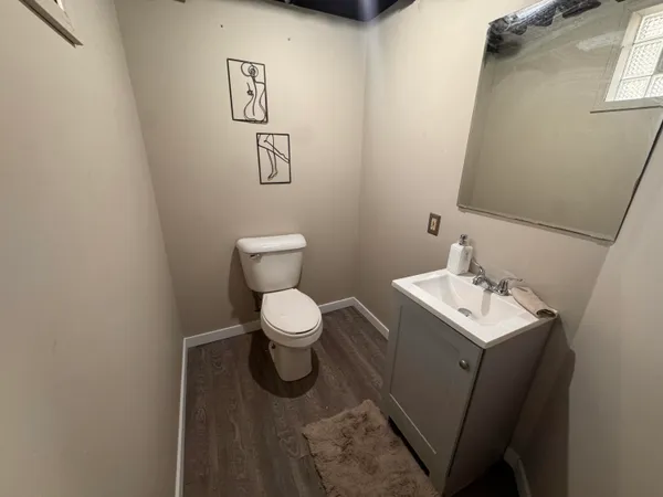 $324,900 | 3716 West Branting Lane, Milwaukee, WI 53215