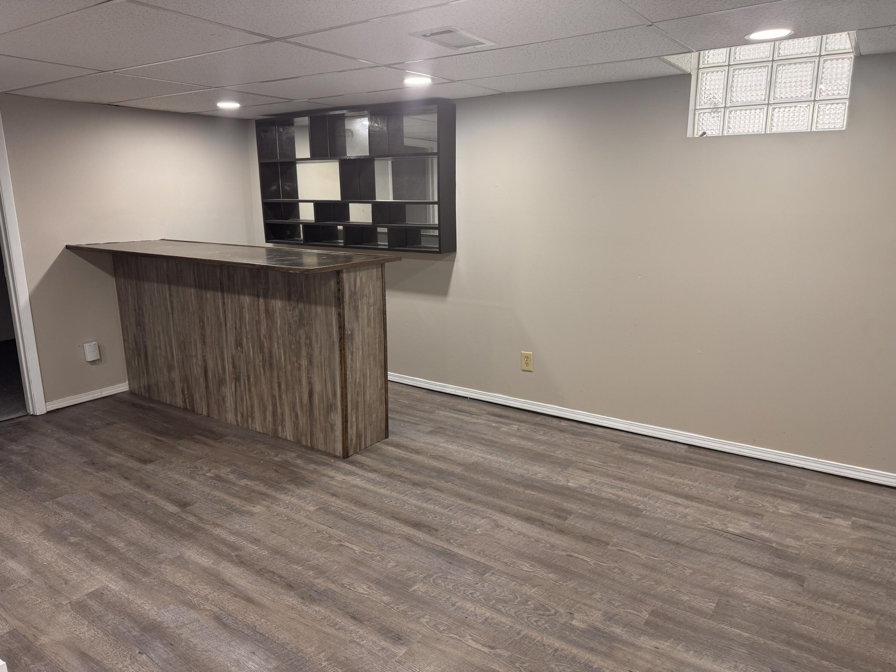 3716 West Branting Lane Milwaukee, WI 53215 - Photo 15 of 19 IMG_8910