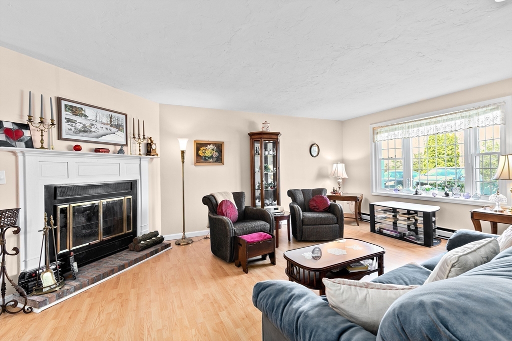 36 Atkins Road, Unit D2 Sandwich, MA 02537 - Photo 5 of 27