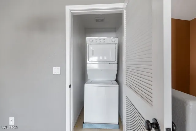 $289,000 | 9333 Leaping Deer Place, Unit 101, Las Vegas, NV 89178