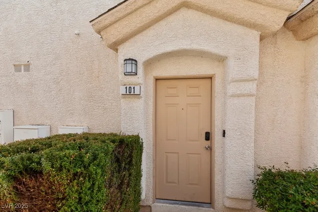$289,000 | 9333 Leaping Deer Place, Unit 101, Las Vegas, NV 89178