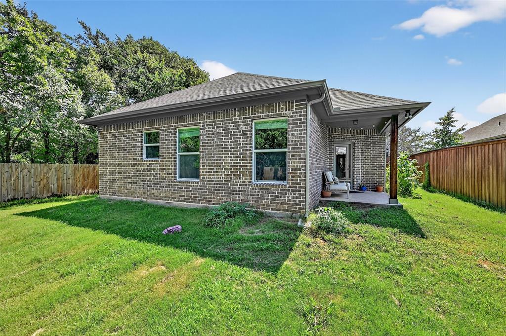 508 Goodjohn Street Collinsville, TX 76233 - Photo 30 of 40