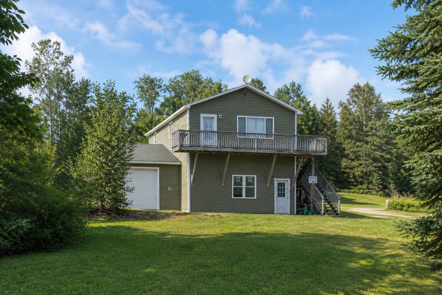 4 Bird's Eye Road Rangeley, ME 04970 - Photo 1 of 45 Entrance