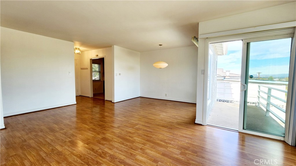 25714 Crest Road Torrance, CA 90505 - Photo 5 of 22