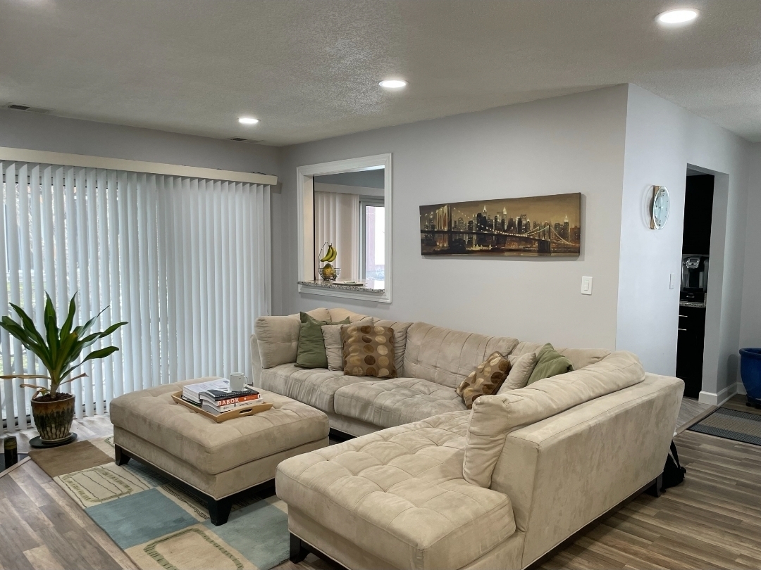 43 West Fern Court, Unit 125 Palatine, IL 60067 - Photo 8 of 15