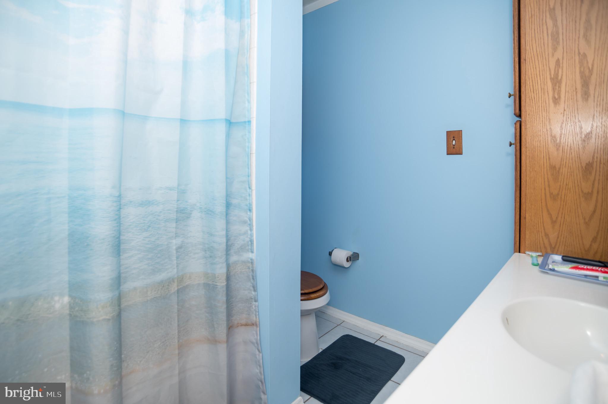 53 Vista Road Levittown, PA 19057 - Photo 14 of 25 Gallery Image 14