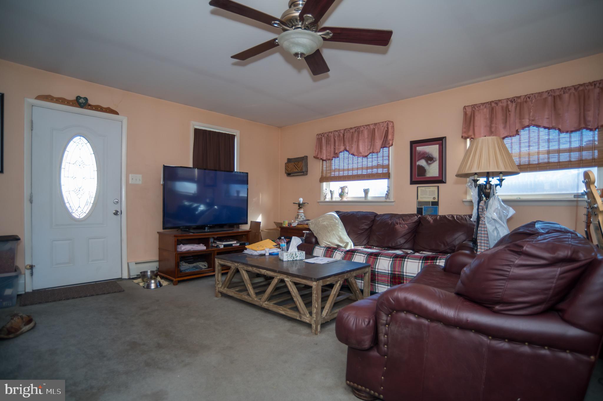 53 Vista Road Levittown, PA 19057 - Photo 15 of 25 Gallery Image 15