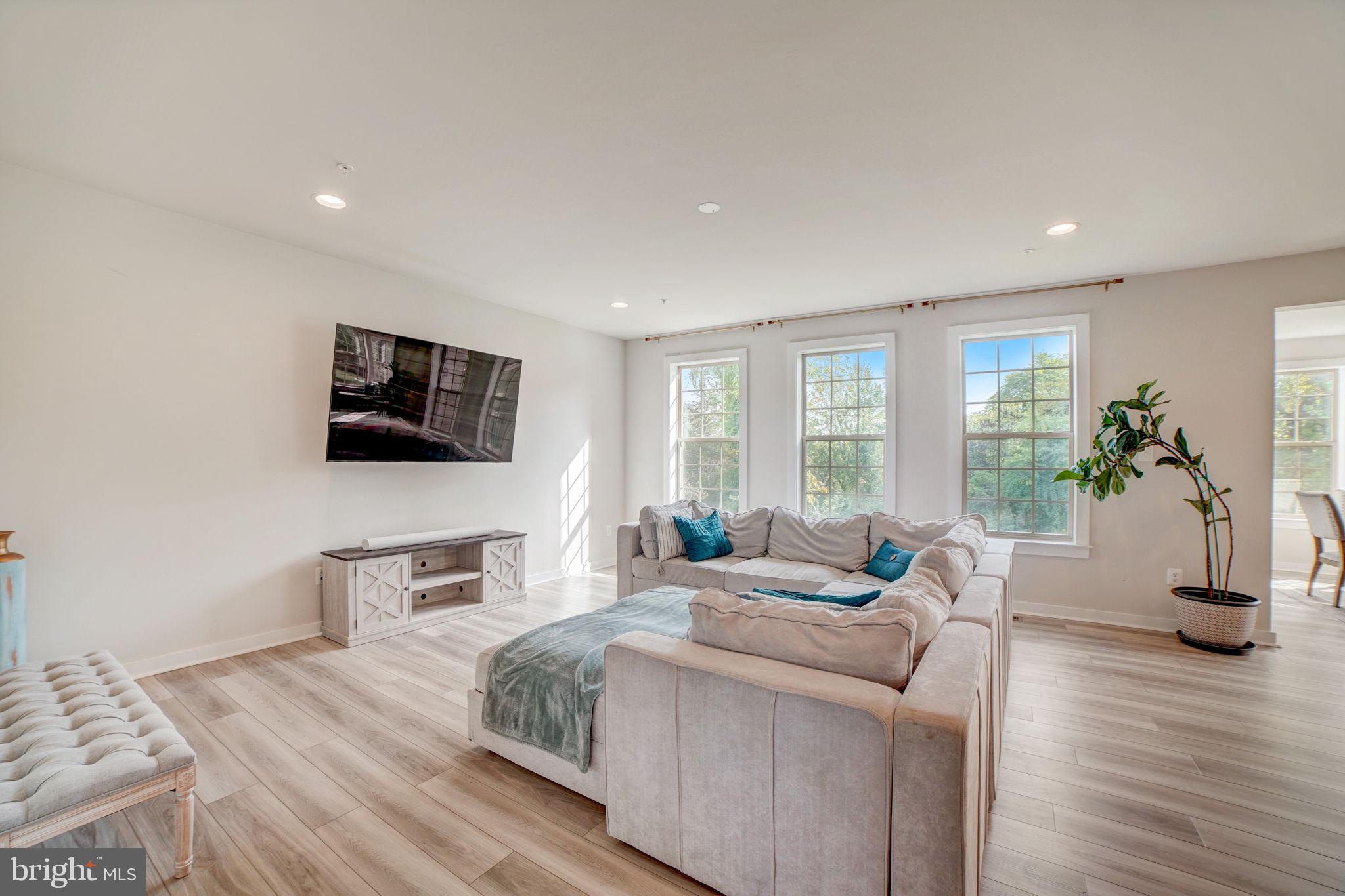 1517 Ricketts Road Frederick, MD 21702 - Photo 10 of 95 Gallery Image 10