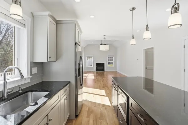$1,287,000 | 7 Spruce Street, Littleton, MA 01460