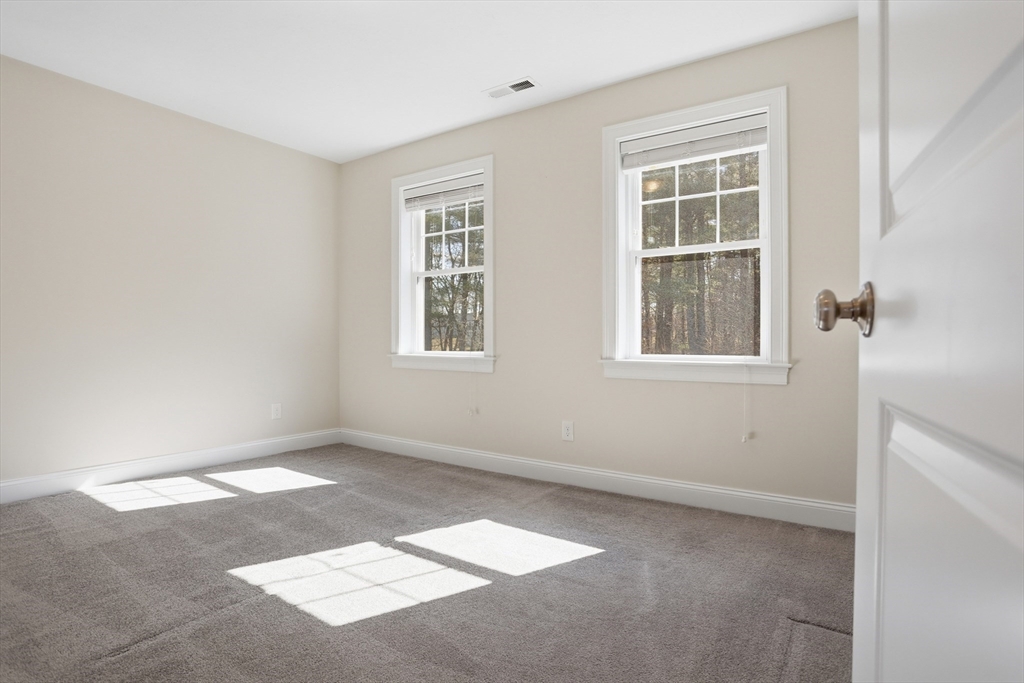 7 Spruce Street Littleton, MA 01460 - Photo 31 of 42