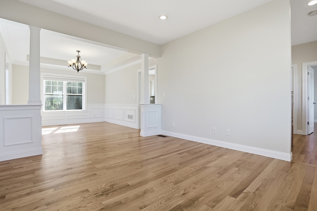 7 Spruce Street Littleton, MA 01460 - Photo 9 of 42