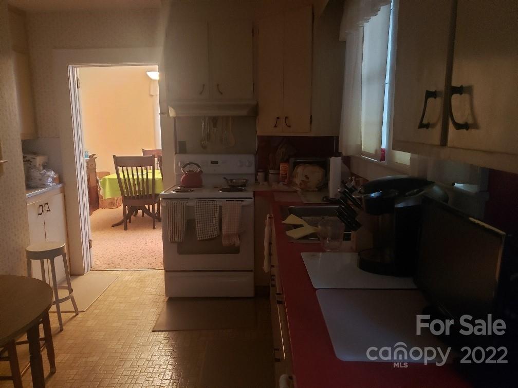 577 Tracy Grove Road Flat Rock, NC 28731 - Photo 15 of 20 Gallery Image 15