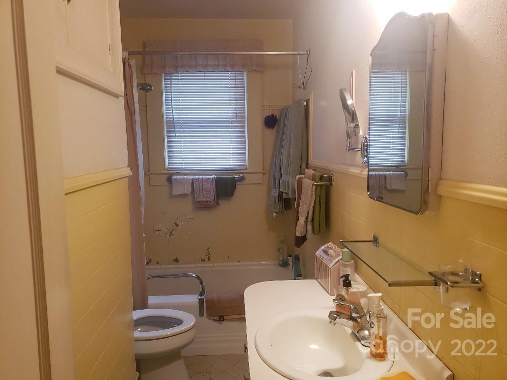 577 Tracy Grove Road Flat Rock, NC 28731 - Photo 16 of 20 Gallery Image 16