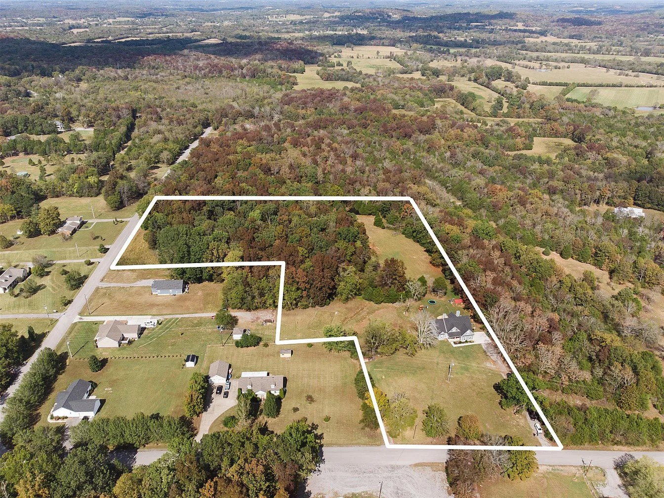 2015 Africa Road Lebanon, TN 37087 - Photo 24 of 40 Gallery Image 24