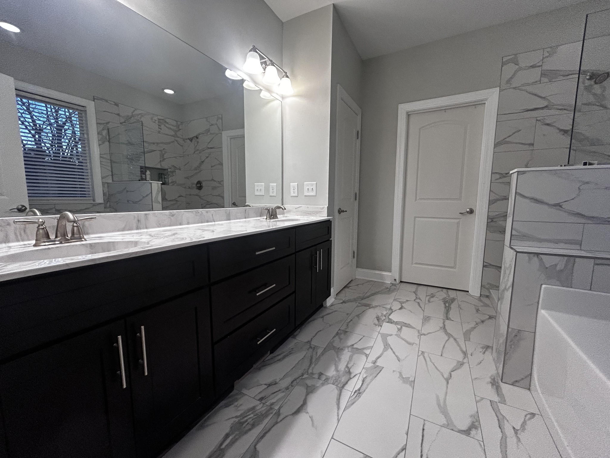 2015 Africa Road Lebanon, TN 37087 - Photo 27 of 40 Gallery Image 27