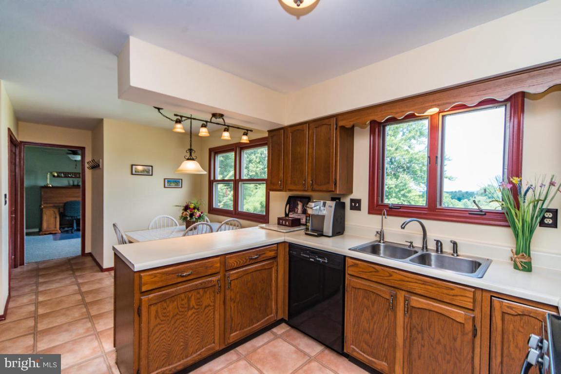 283 Mt Airy Road New Providence, PA 17560 - Photo 13 of 39 Gallery Image 13