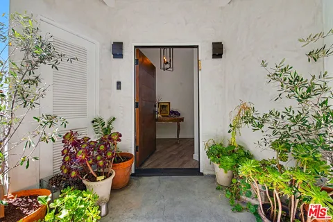 $2,995,000 | 13019 Sky Valley Road, Los Angeles, CA 90049