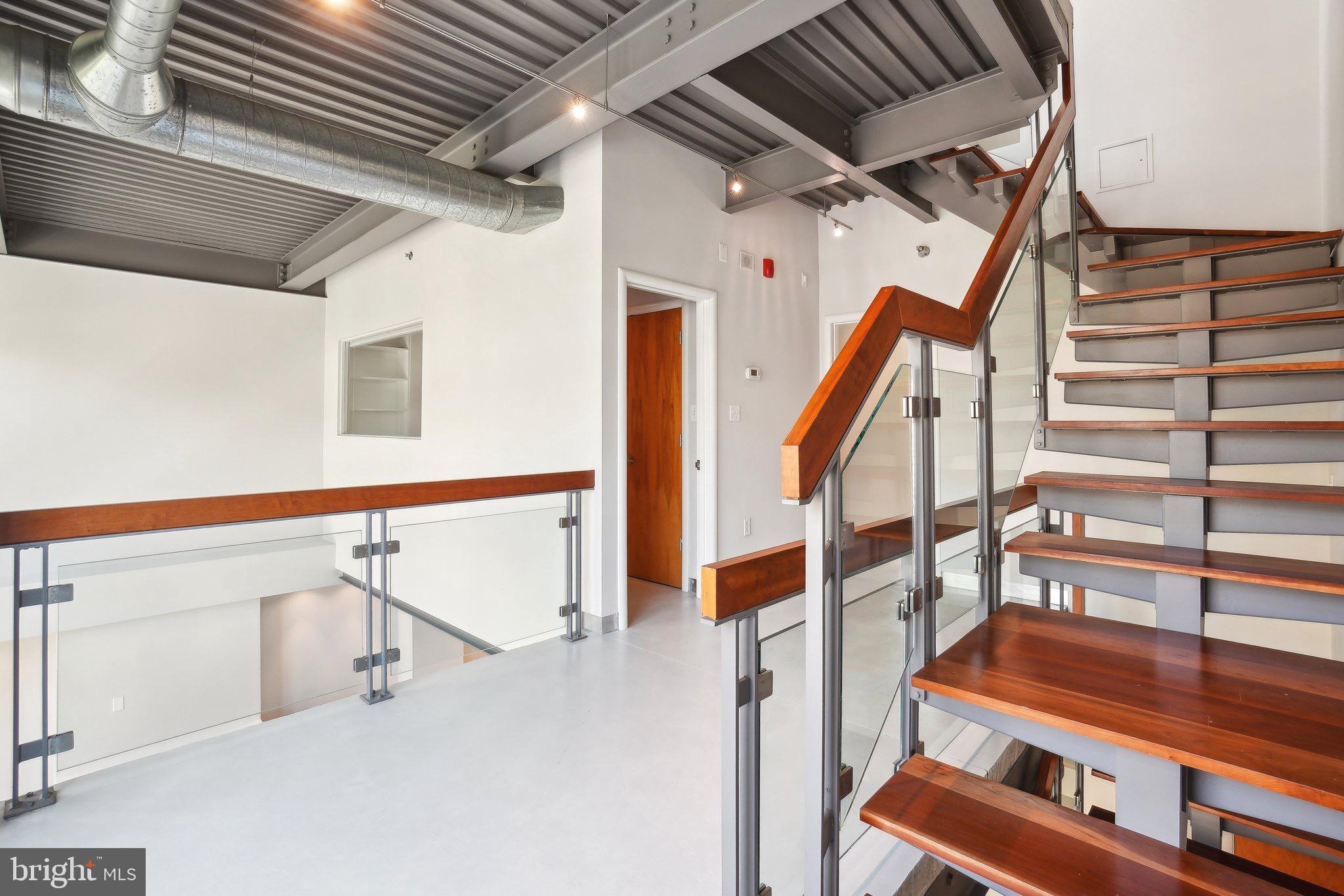 2351 Champlain Street Northwest, Unit P4 Washington, DC 20009 - Photo 13 of 17