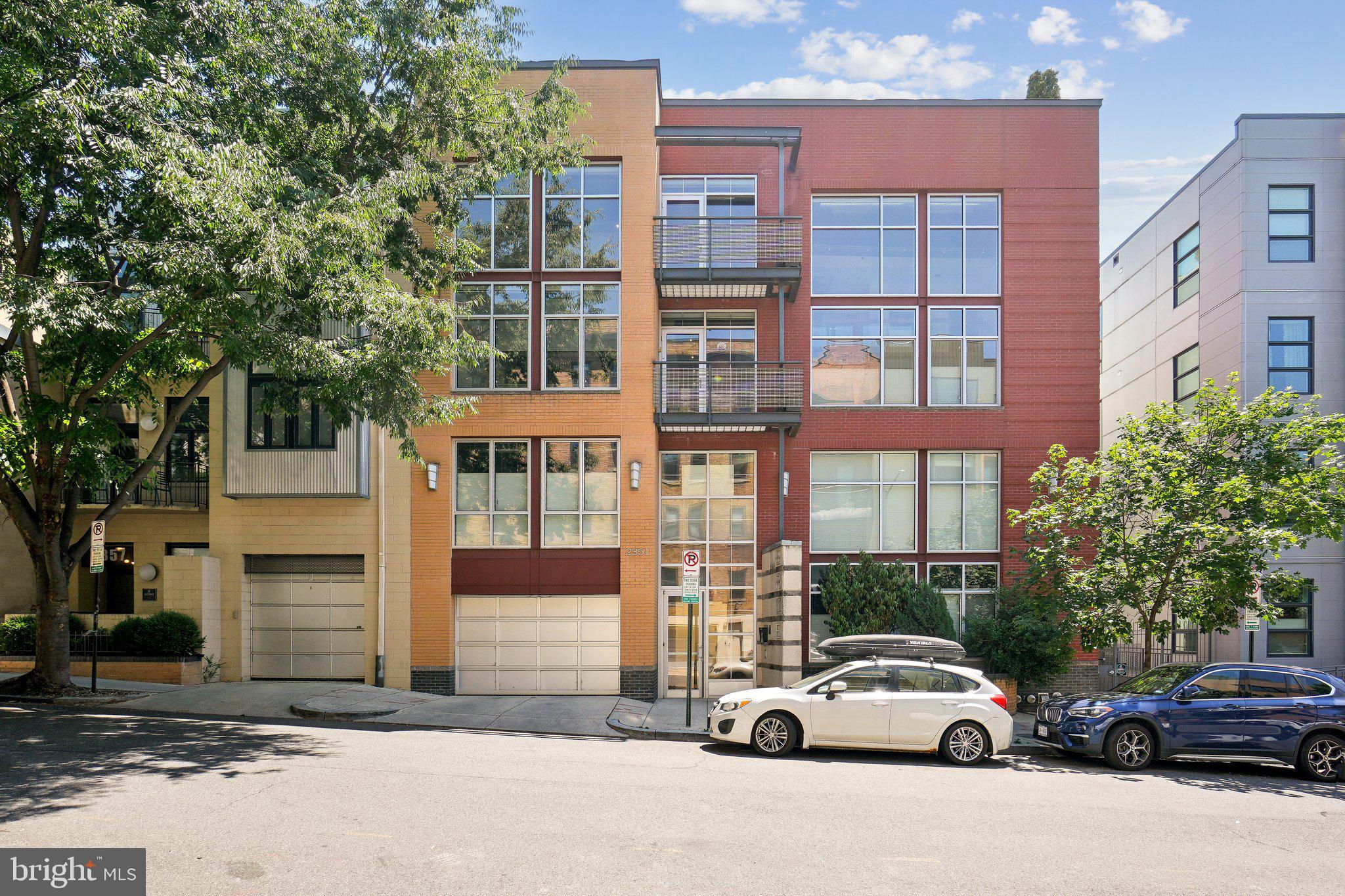 2351 Champlain Street Northwest, Unit P4 Washington, DC 20009 - Photo 14 of 17