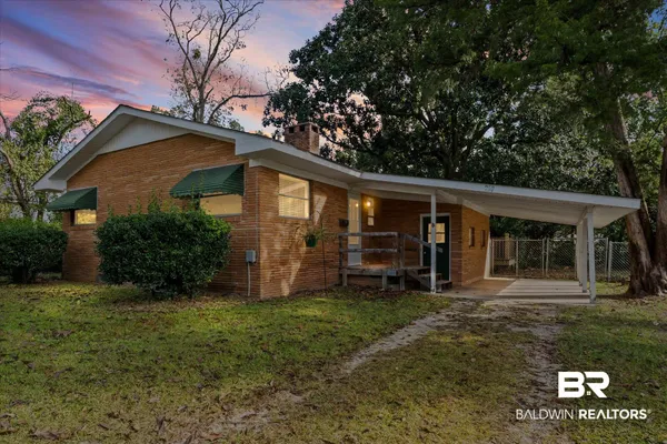 $385,000 | 359 Wisteria Street, Fairhope, AL 36532