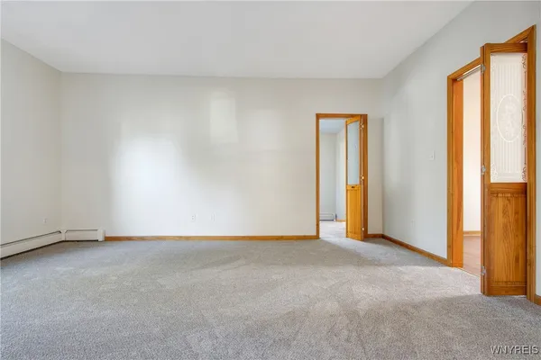 $325,000 | 2454 Niagara Road, Wheatfield, NY 14304