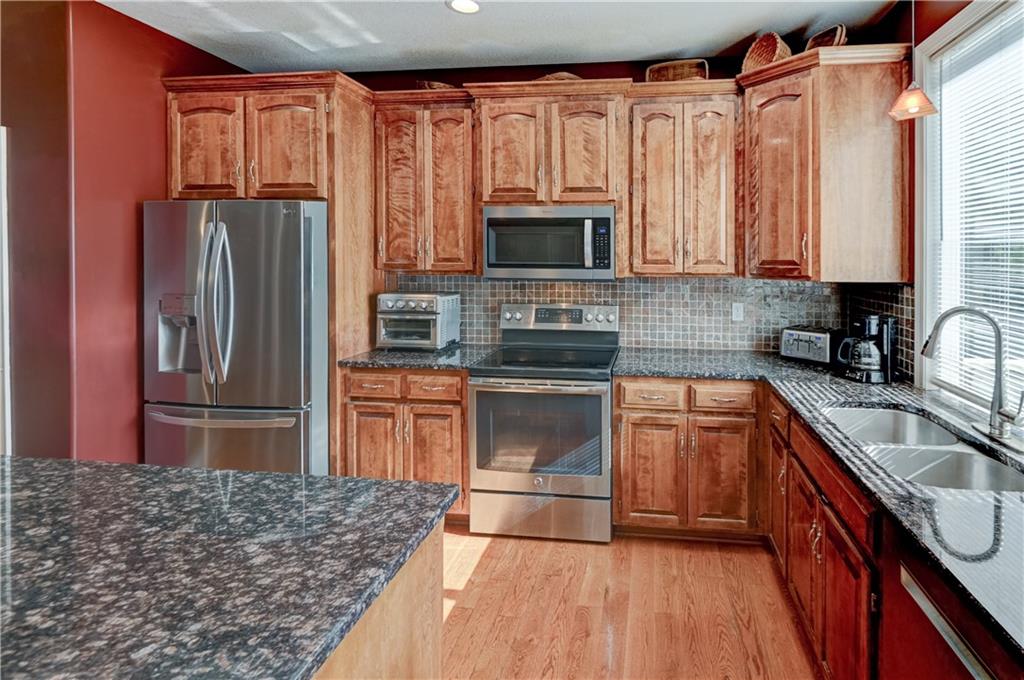 1018 North Old Mill Road Independence, MO 64056 - Photo 11 of 55