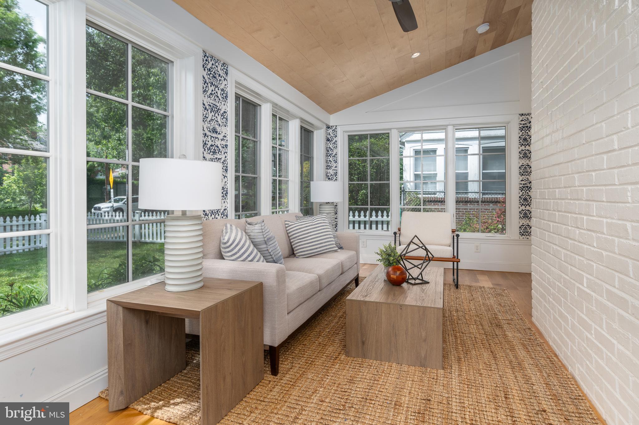 4447 Ellicott Street Northwest Washington, DC 20016 - Photo 24 of 61