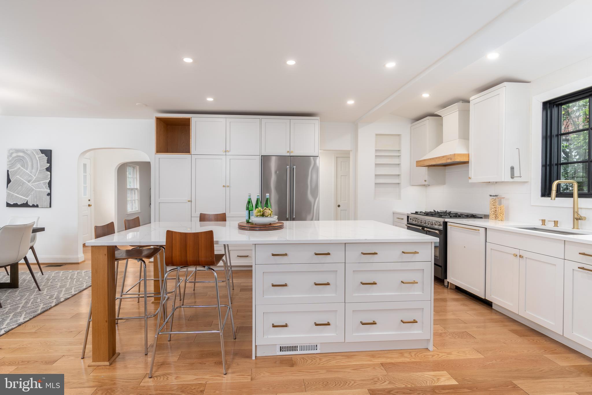 4447 Ellicott Street Northwest Washington, DC 20016 - Photo 3 of 61