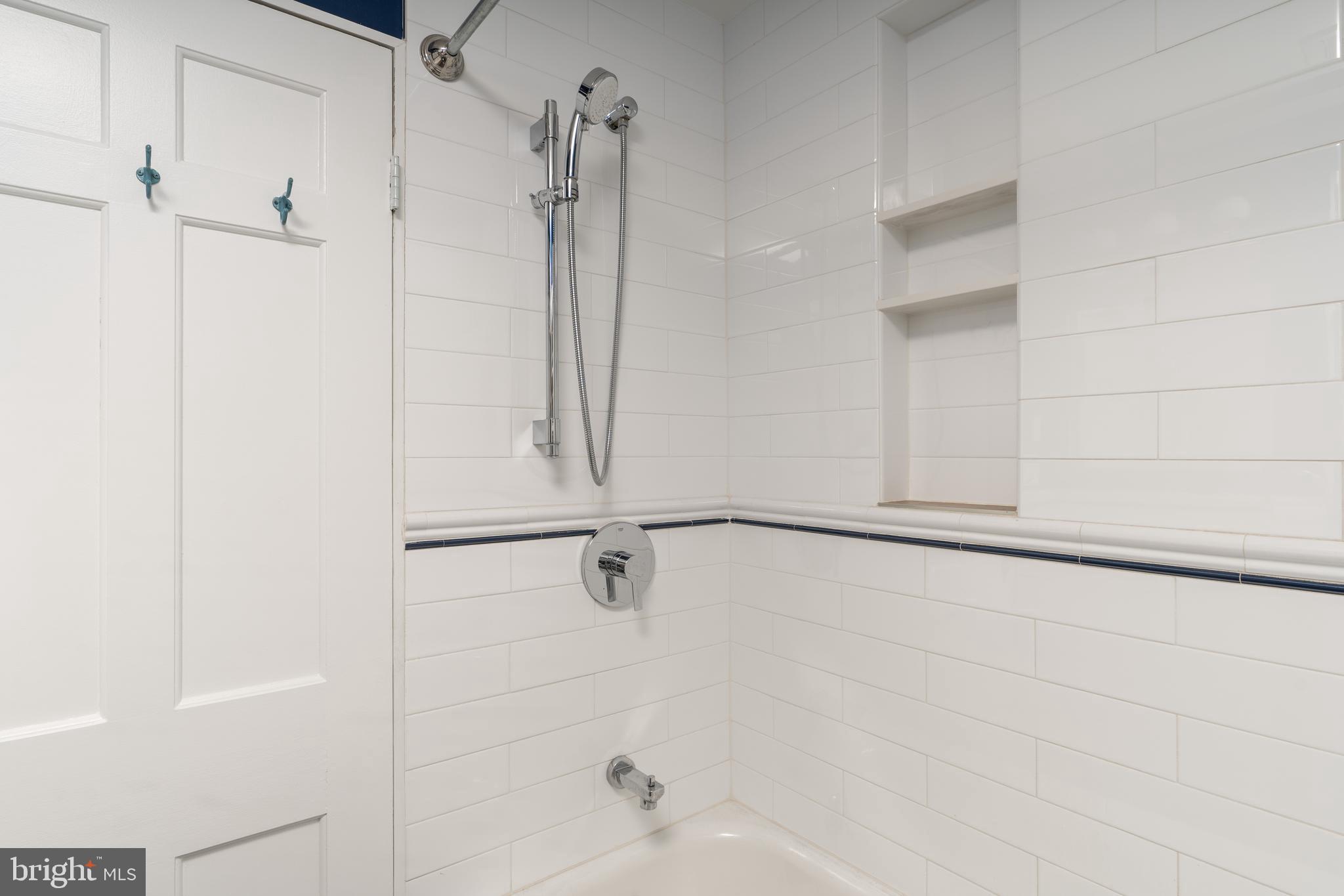 4447 Ellicott Street Northwest Washington, DC 20016 - Photo 36 of 61