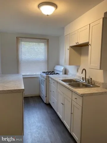 $1,450 | 2302 Kensington Street, Harrisburg, PA 17104