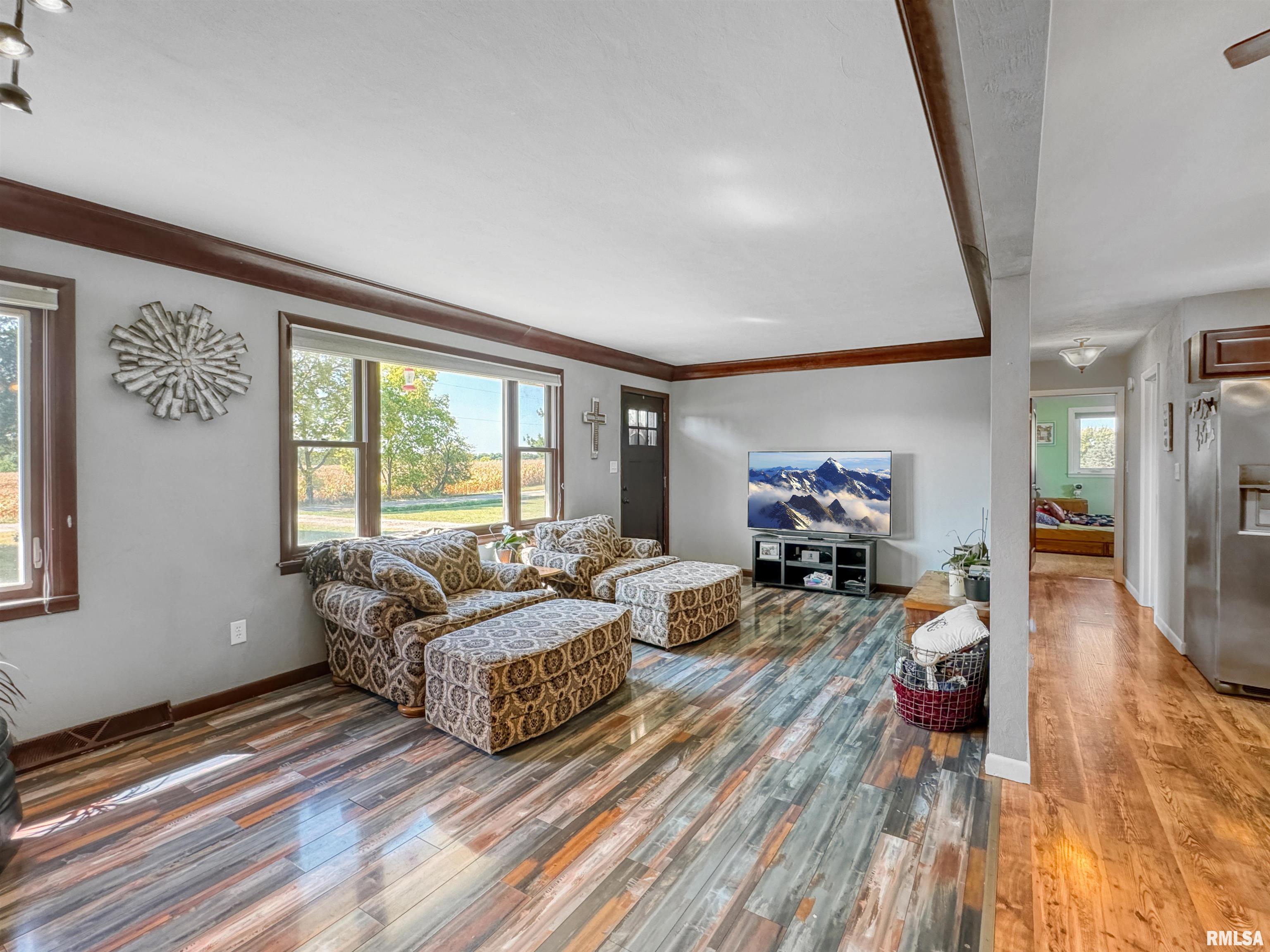 6825 West Challacombe Road Edwards, IL 61528 - Photo 4 of 34