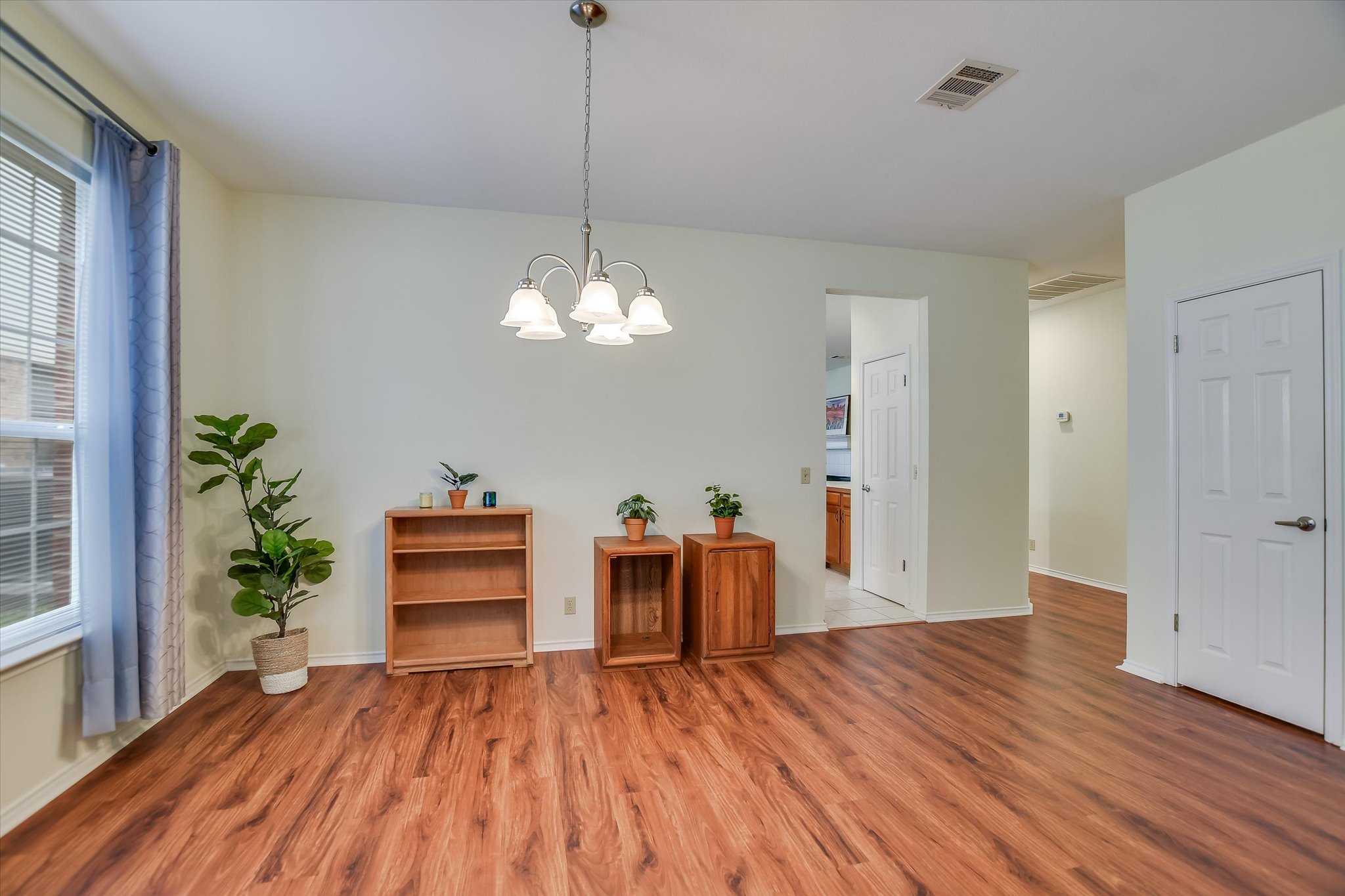 1506 Suzi Lane Pflugerville, TX 78660 - Photo 4 of 26