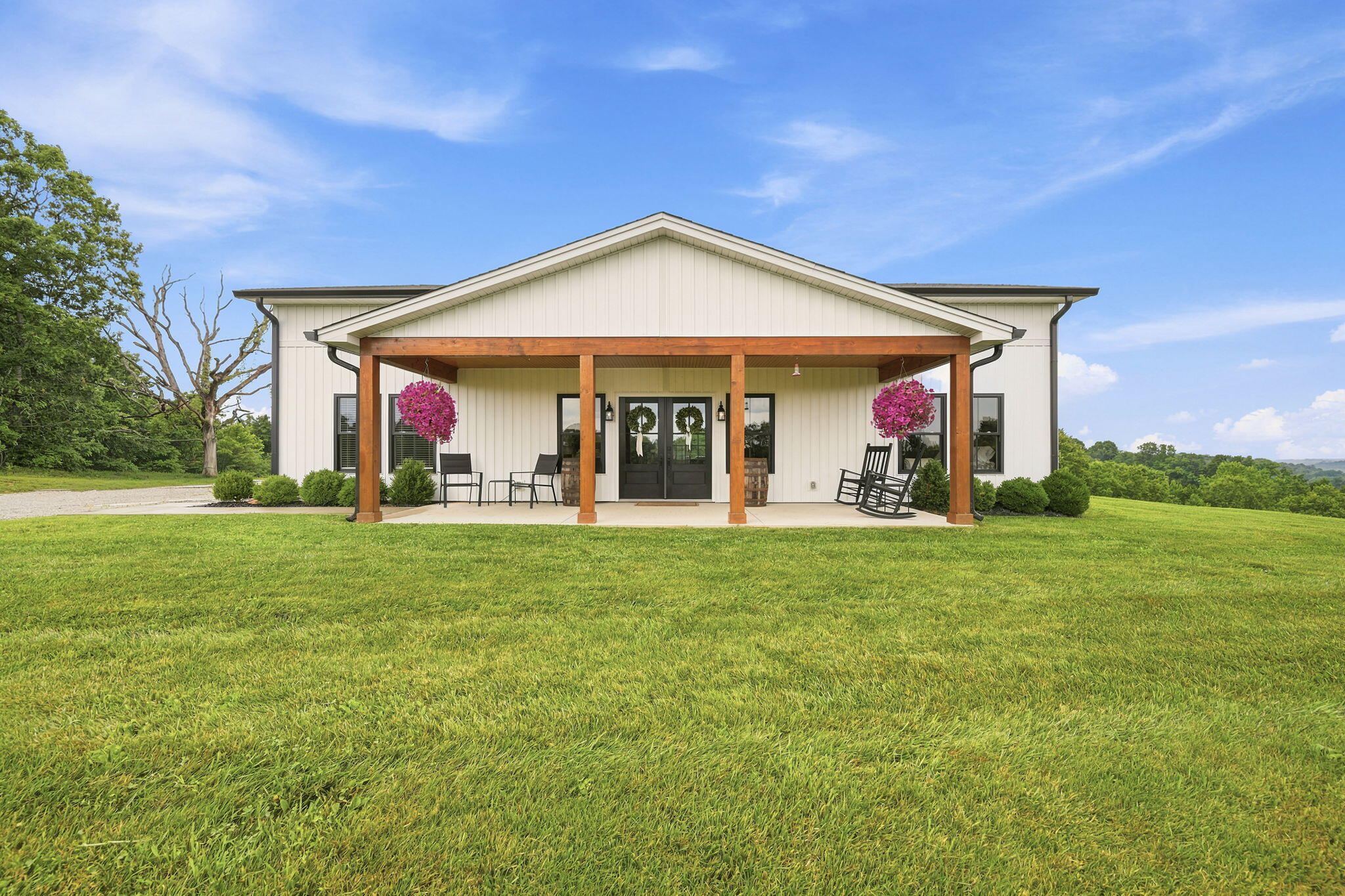 1-web-or-mls-400 Stringtown Rd-1