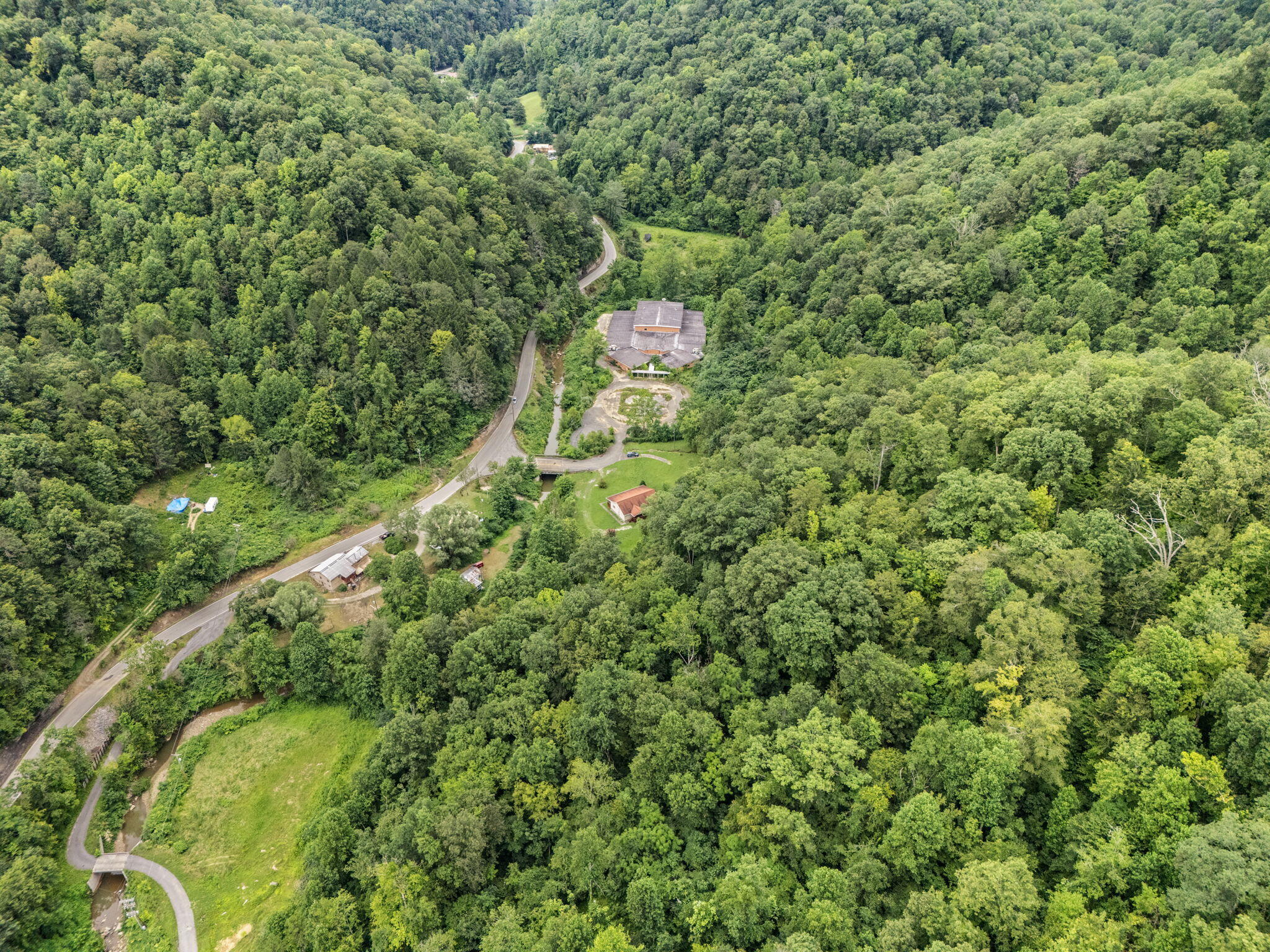 617 Big Willard Road Busy, KY 41723 - Photo 60 of 63 59-web-or-mls-DJI_20250804160804_0286_D