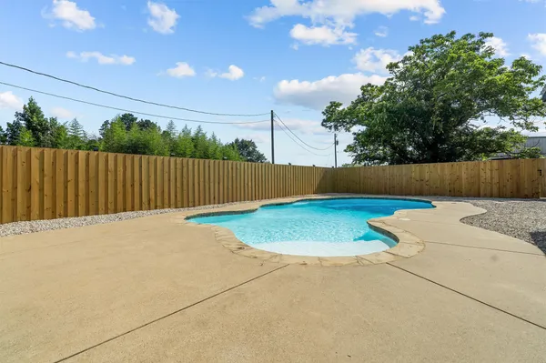 $240,000 | 123 West Main Street, Kennard, TX 75847