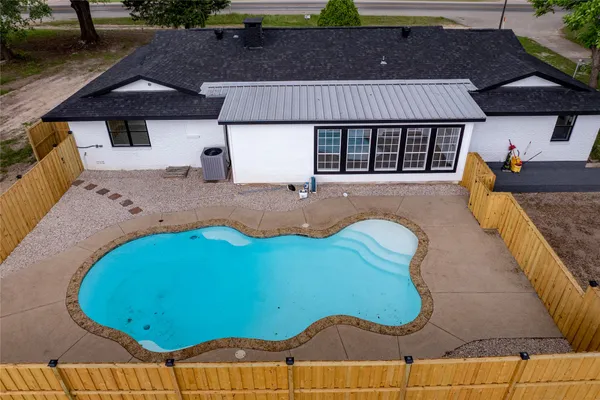 $240,000 | 123 West Main Street, Kennard, TX 75847