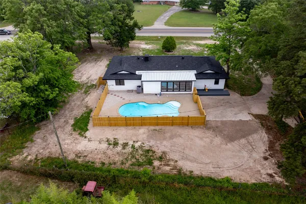 $240,000 | 123 West Main Street, Kennard, TX 75847