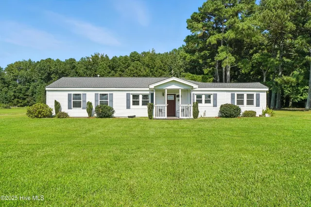 $279,000 | 4136 Virginia Road, Hobbsville, NC 27946