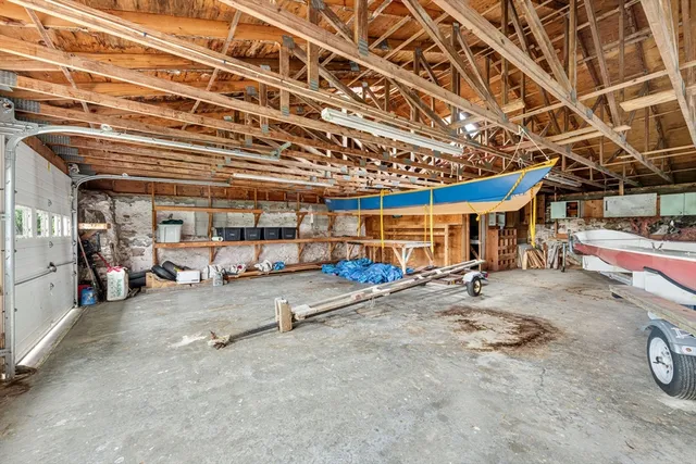 $3,189,000 | 177 Howland Road, Westport, MA 02790