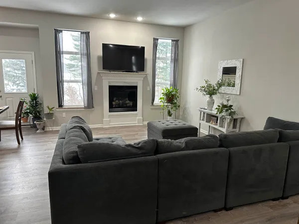 $445,000 | 371 Bell View Avenue, Belleville, WI 53508