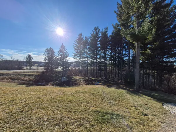 $445,000 | 371 Bell View Avenue, Belleville, WI 53508