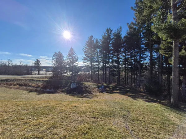 $445,000 | 371 Bell View Avenue, Belleville, WI 53508