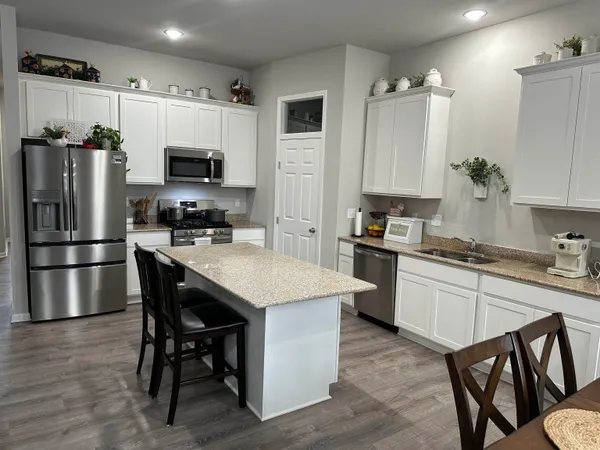 $445,000 | 371 Bell View Avenue, Belleville, WI 53508