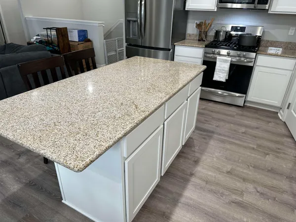 $445,000 | 371 Bell View Avenue, Belleville, WI 53508